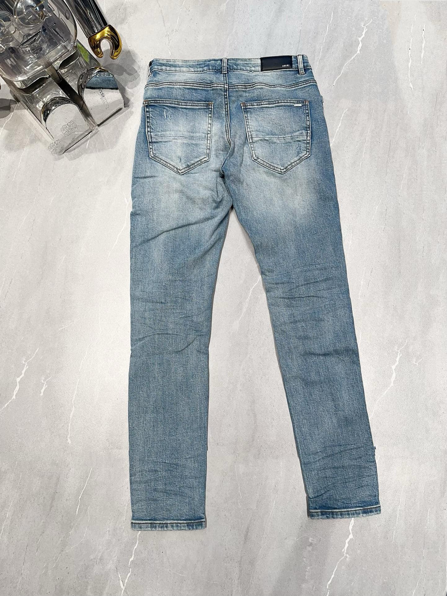 AMIRI JEANS Y301