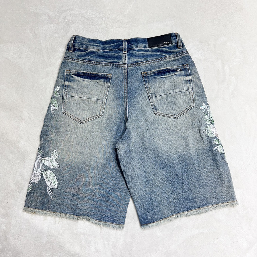 
                      
                        AMIRI JEANS Y280
                      
                    