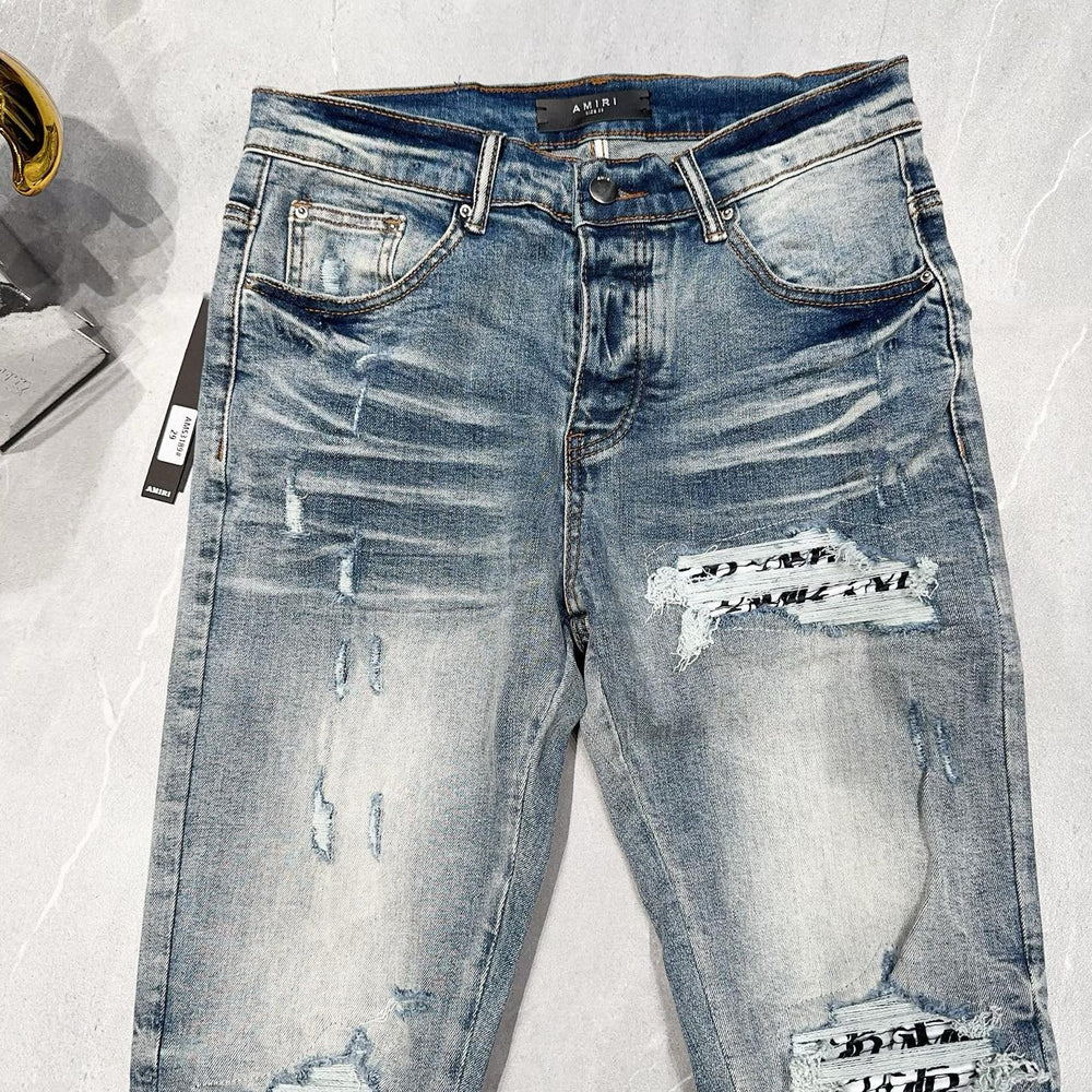 
                      
                        AMIRI JEANS Y295
                      
                    