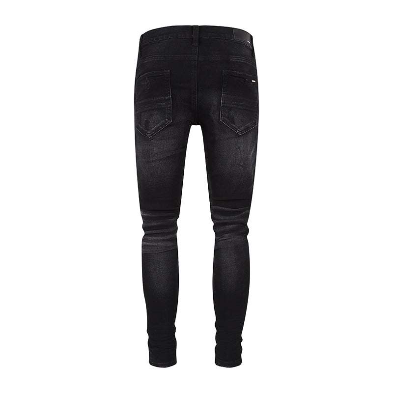 
                      
                        AMIRI JEANS Y180
                      
                    