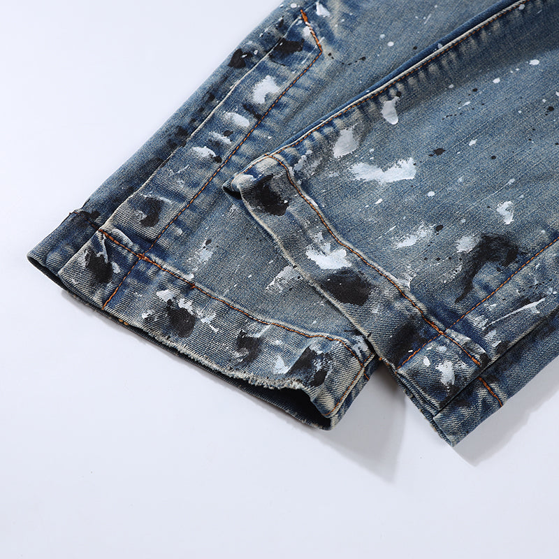 
                      
                        AMIRI JEANS Y211
                      
                    