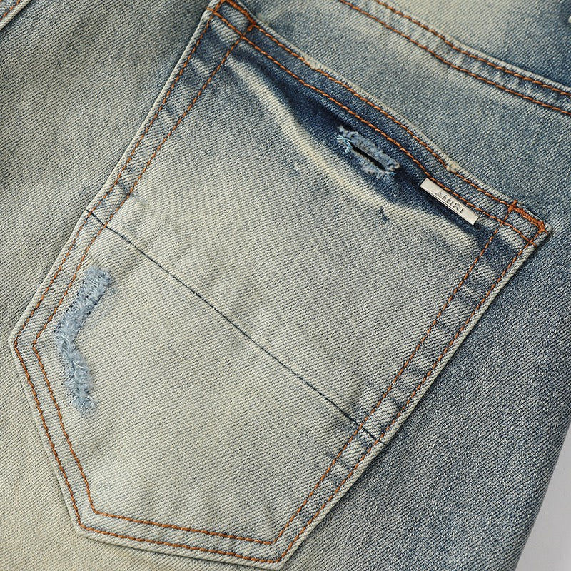 
                      
                        AMIRI JEANS Y262
                      
                    