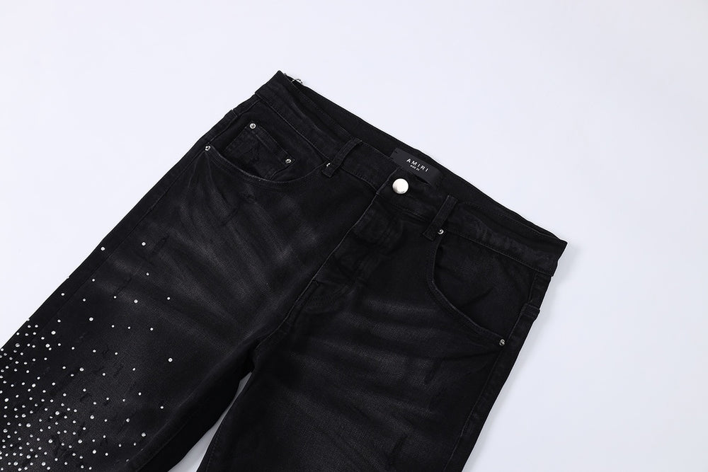 
                      
                        AMIRI JEANS Y182
                      
                    