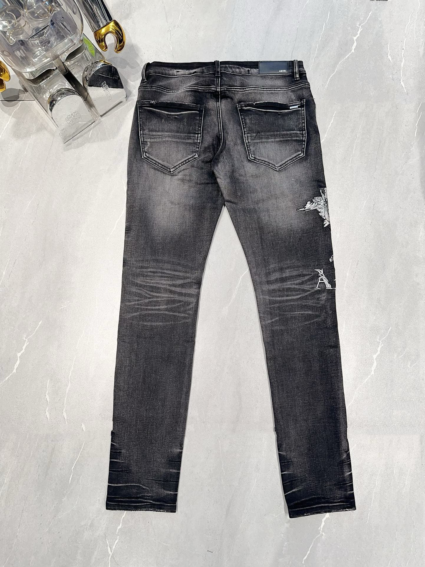 AMIRI JEANS Y303