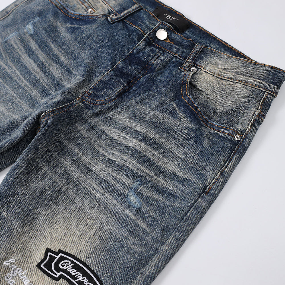 
                      
                        AMIRI JEANS Y222
                      
                    