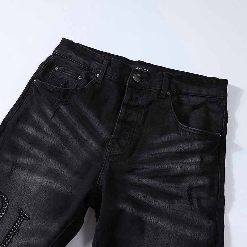 
                      
                        AMIRI JEANS Y213
                      
                    