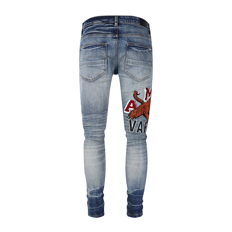 
                      
                        AMIRI JEANS Y232
                      
                    