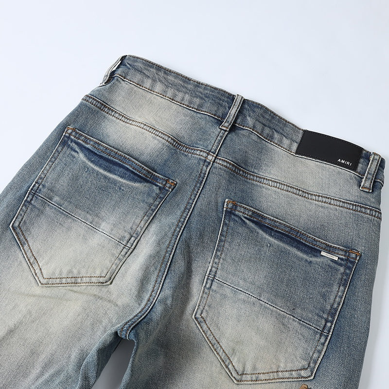 
                      
                        AMIRI JEANS Y201
                      
                    