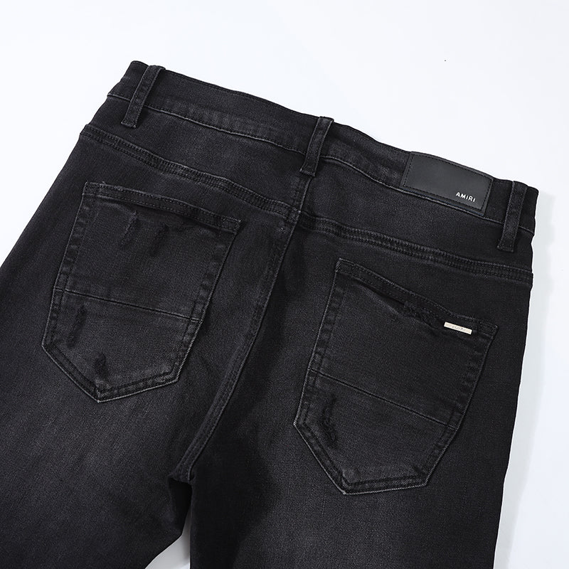 
                      
                        AMIRI JEANS Y247
                      
                    