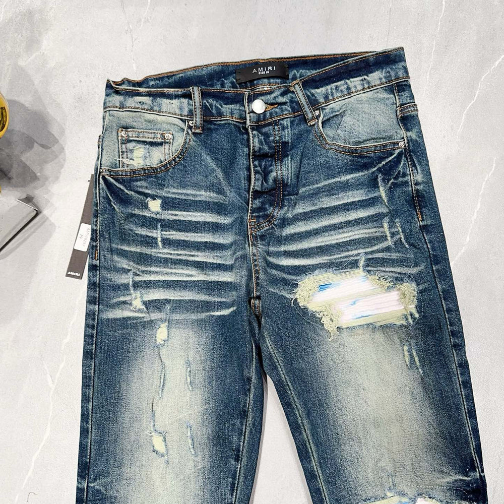 
                      
                        AMIRI JEANS Y296
                      
                    