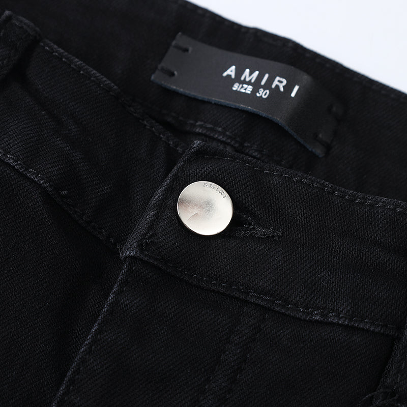 
                      
                        AMIRI JEANS Y205
                      
                    