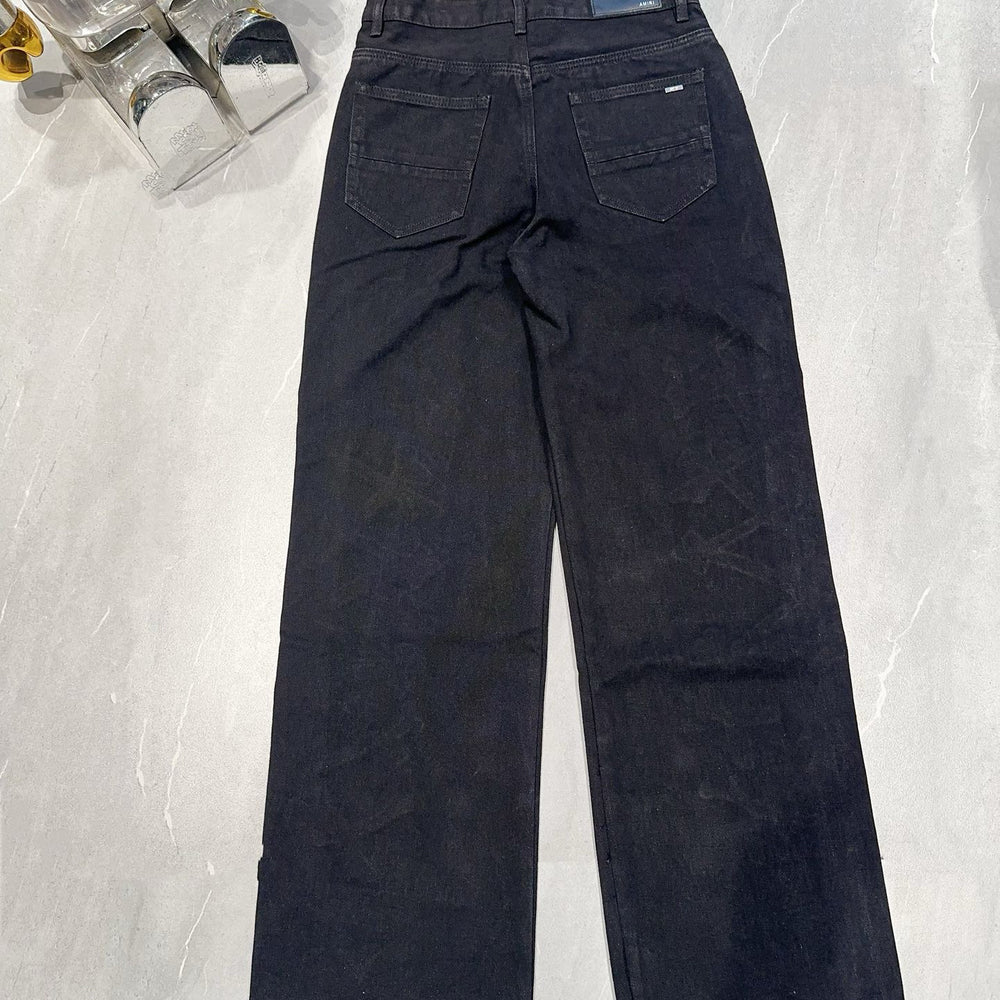 
                      
                        AMIRI JEANS Y304
                      
                    