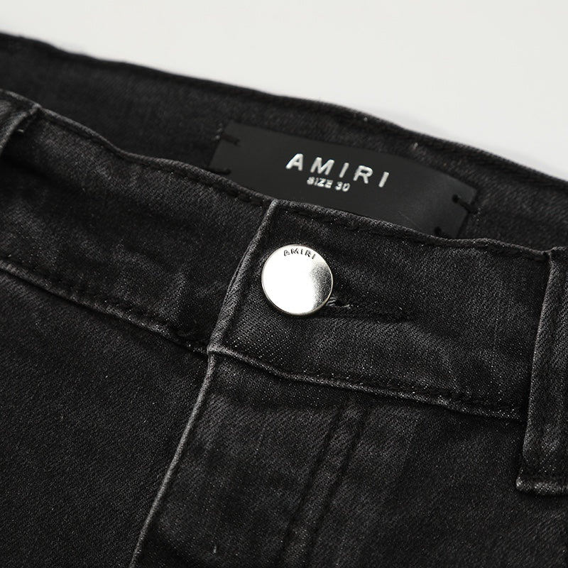 
                      
                        AMIRI JEANS Y283
                      
                    