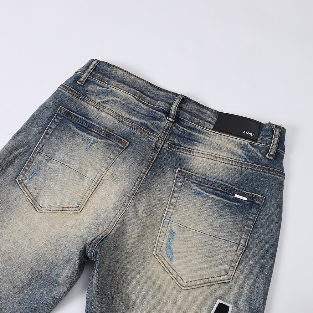 
                      
                        AMIRI JEANS Y222
                      
                    