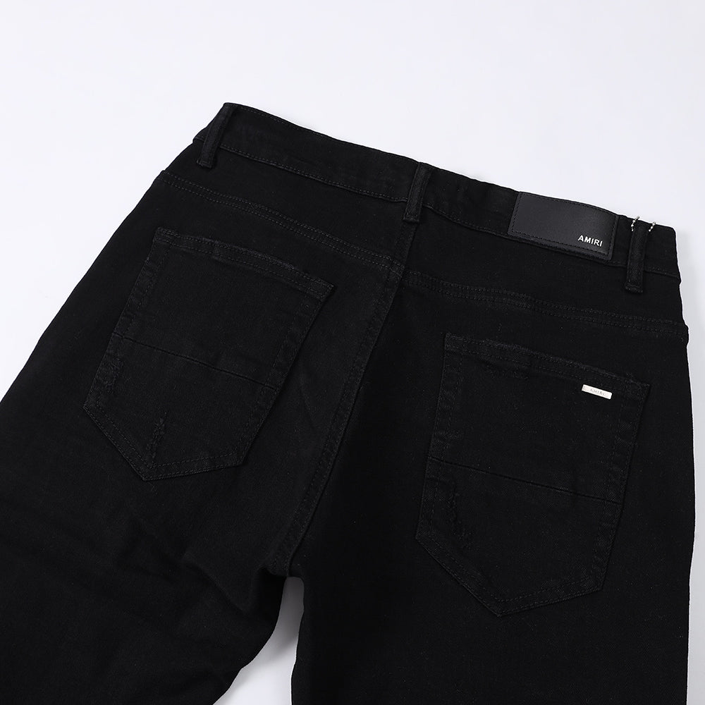 
                      
                        AMIRI JEANS Y243
                      
                    