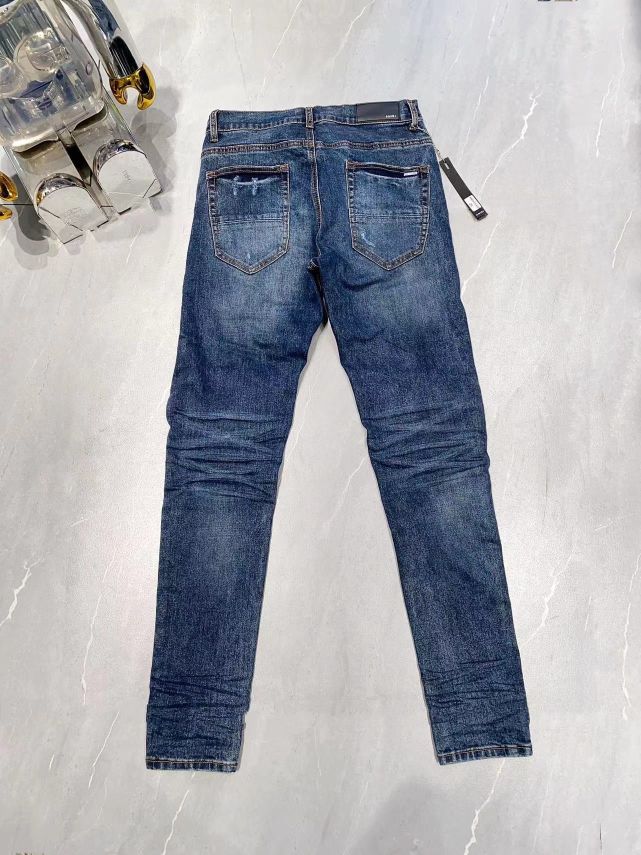 AMIRI JEANS Y187