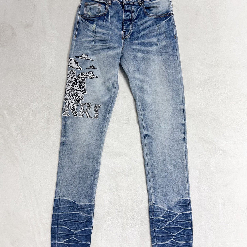 
                      
                        AMIRI JEANS Y266
                      
                    