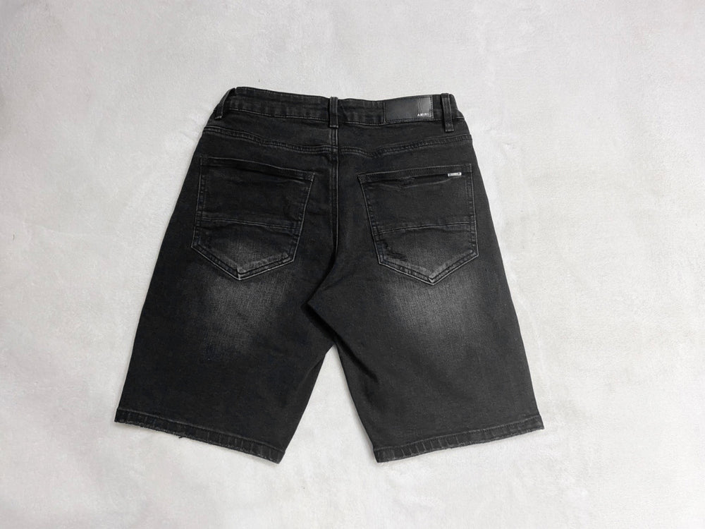 
                      
                        AMIRI JEANS Y261
                      
                    