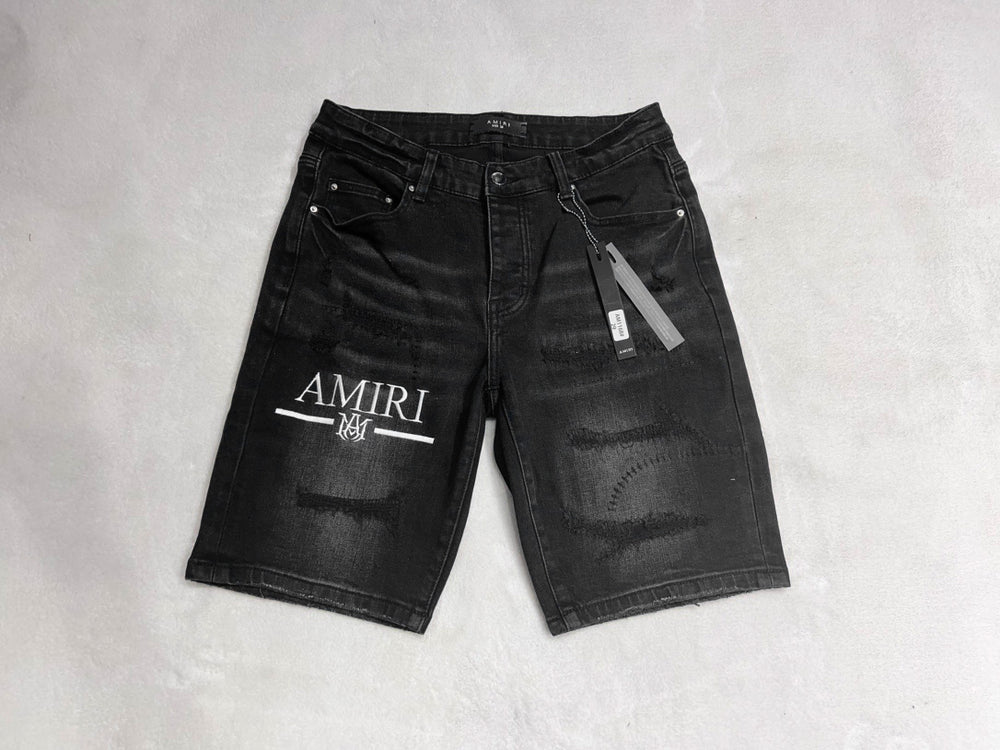 
                      
                        AMIRI JEANS Y261
                      
                    