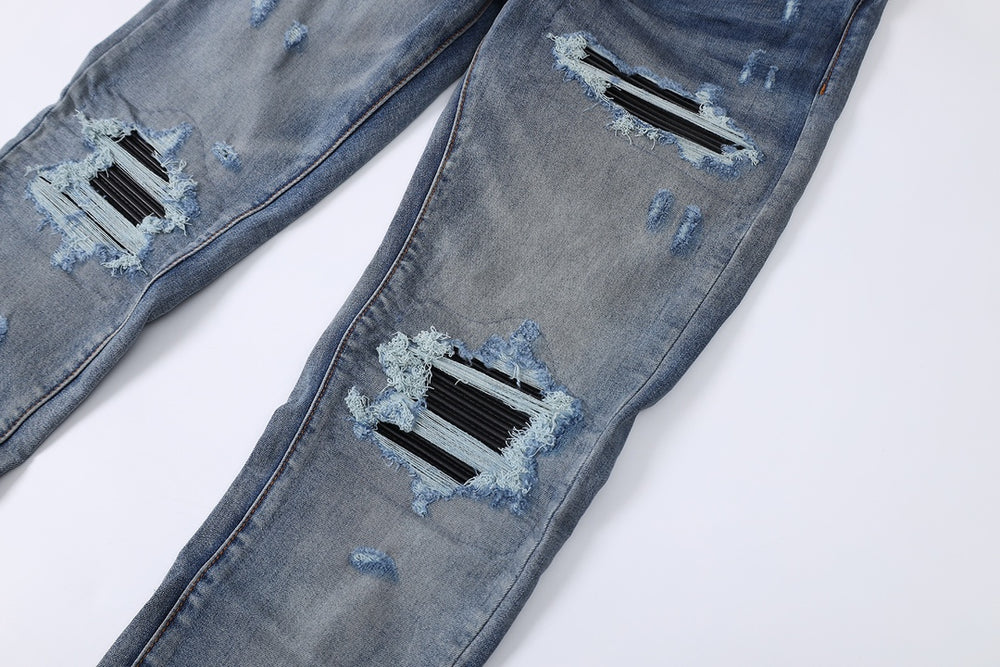 
                      
                        AMIRI JEANS Y183
                      
                    