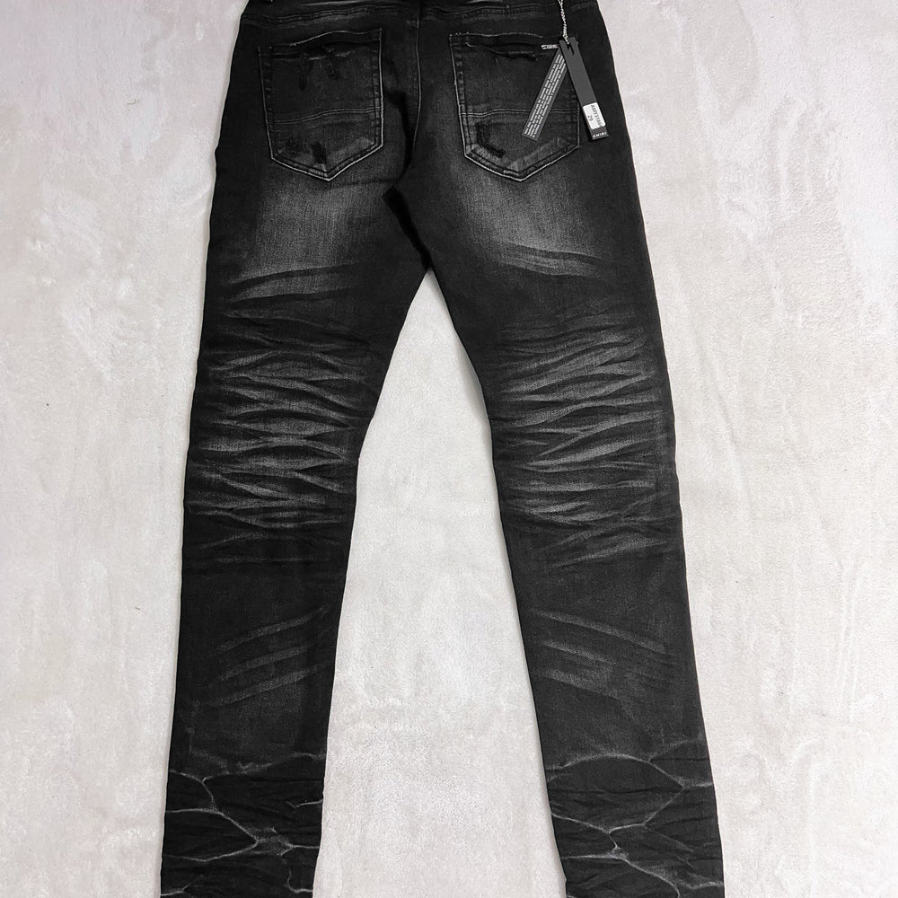 
                      
                        AMIRI JEANS Y259
                      
                    