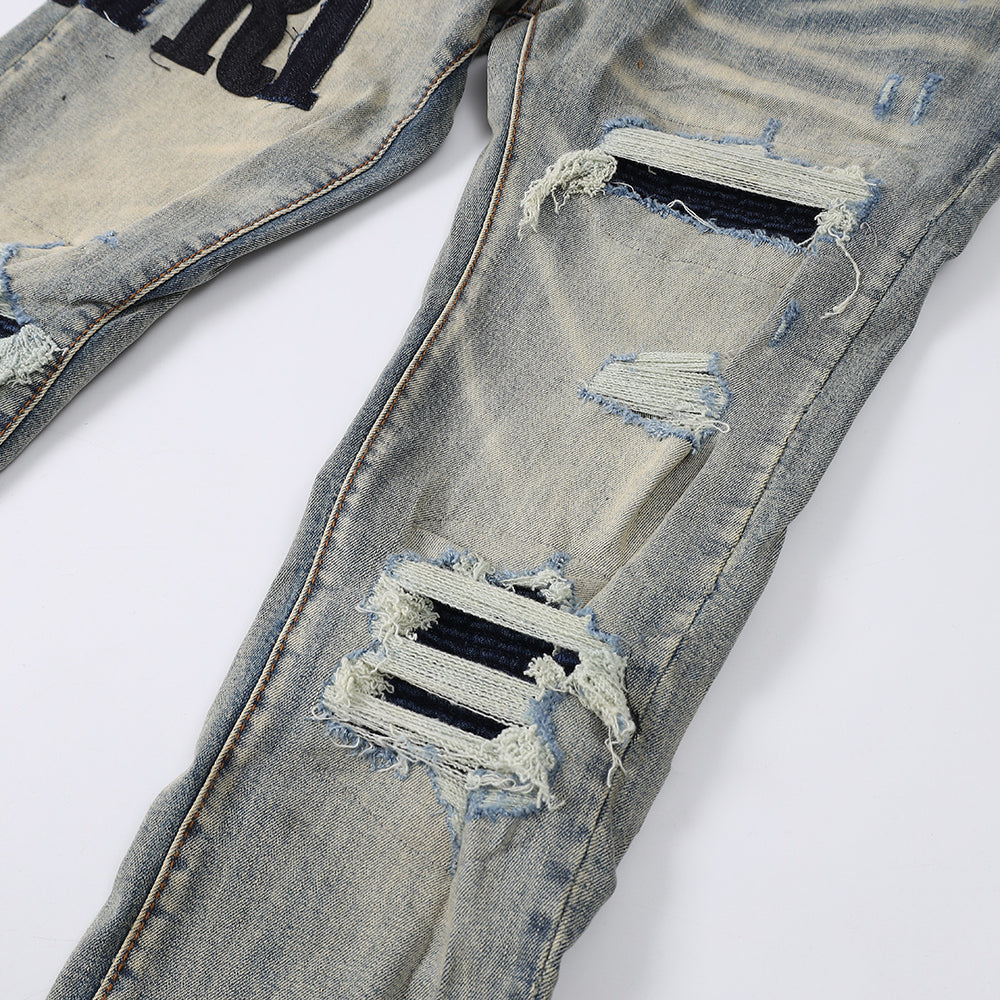 
                      
                        AMIRI JEANS Y248
                      
                    