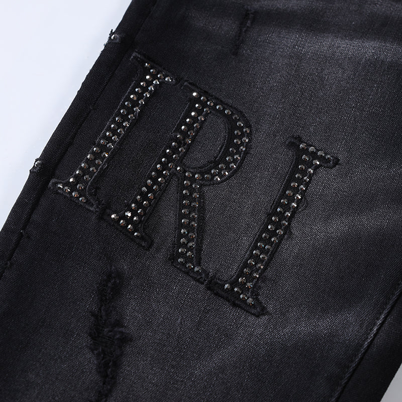 
                      
                        AMIRI JEANS Y213
                      
                    