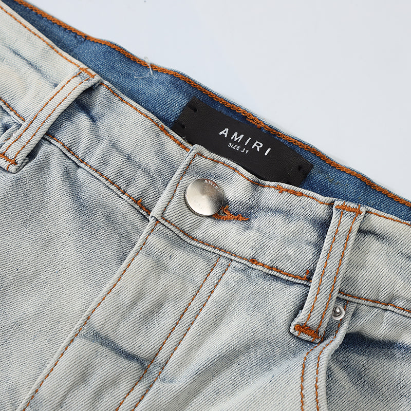 
                      
                        AMIRI JEANS Y252
                      
                    