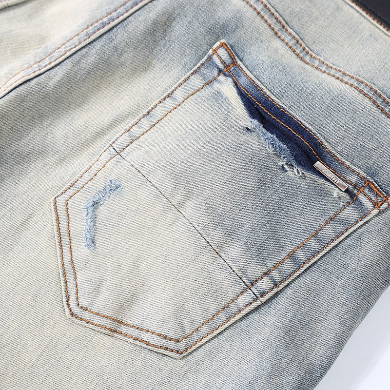 
                      
                        AMIRI JEANS Y186
                      
                    