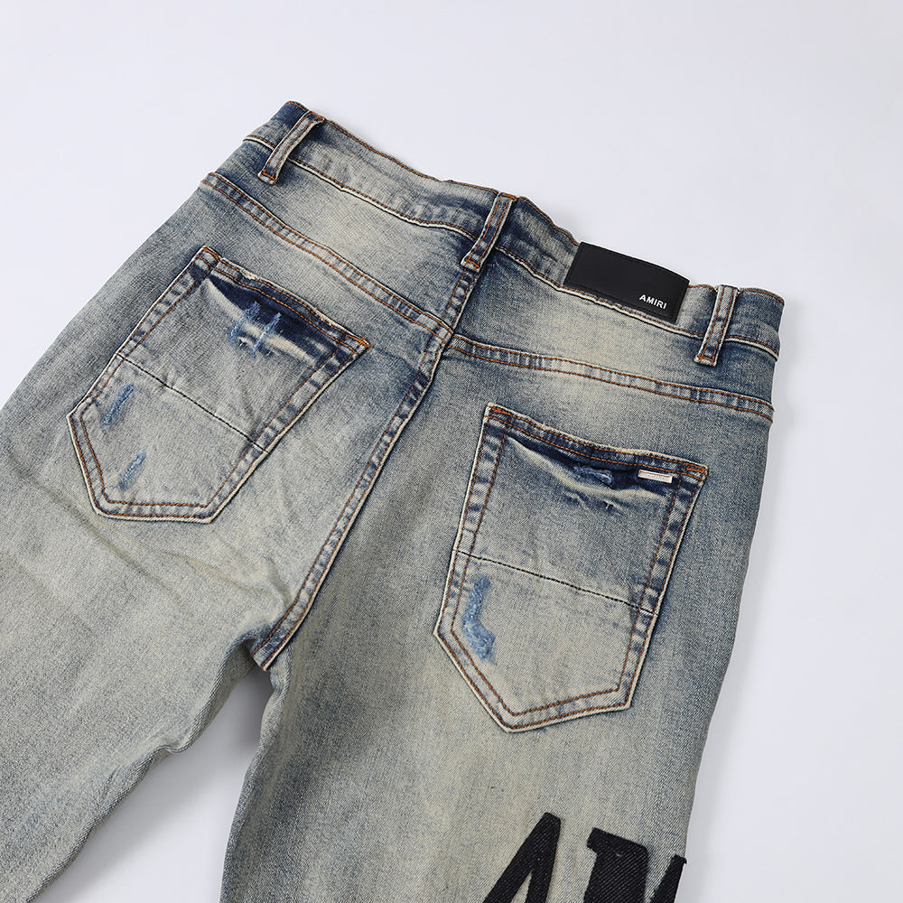 
                      
                        AMIRI JEANS Y248
                      
                    