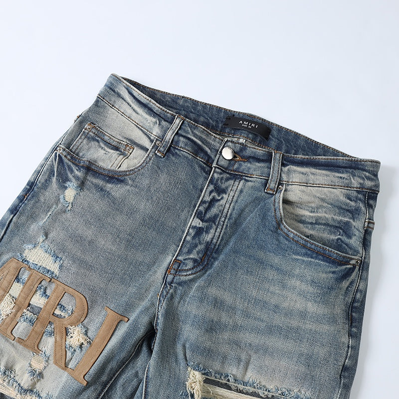 
                      
                        AMIRI JEANS Y201
                      
                    